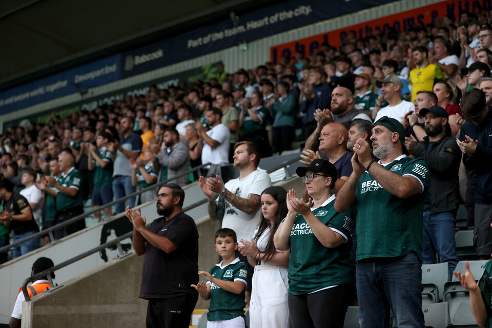 Fan Gallery | Queens Park Rangers (H)