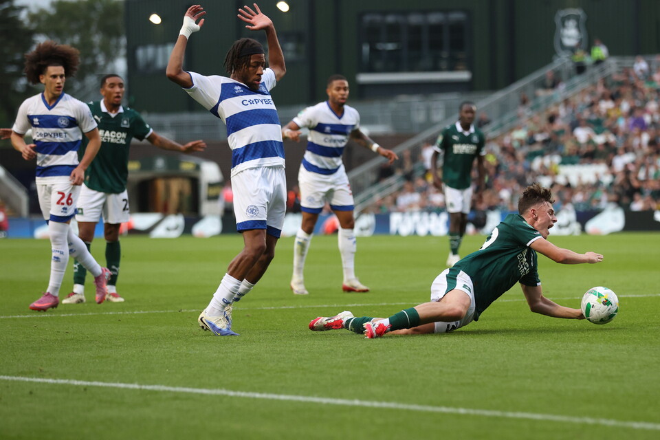 Match Gallery | Queens Park Rangers (H)