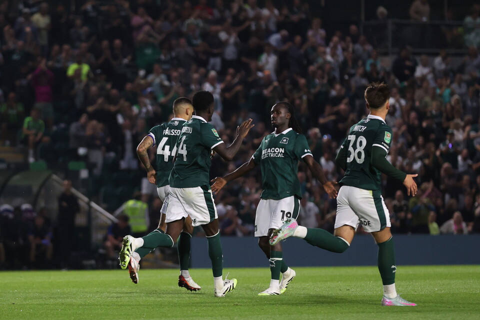 Match Gallery | Queens Park Rangers (H)