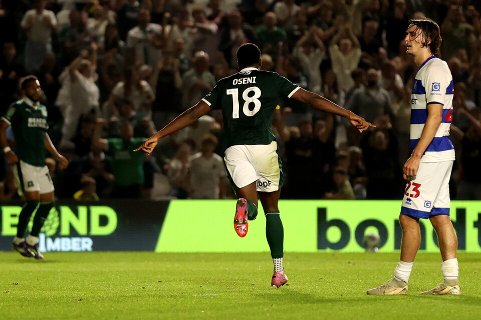 Match Gallery | Queens Park Rangers (H)