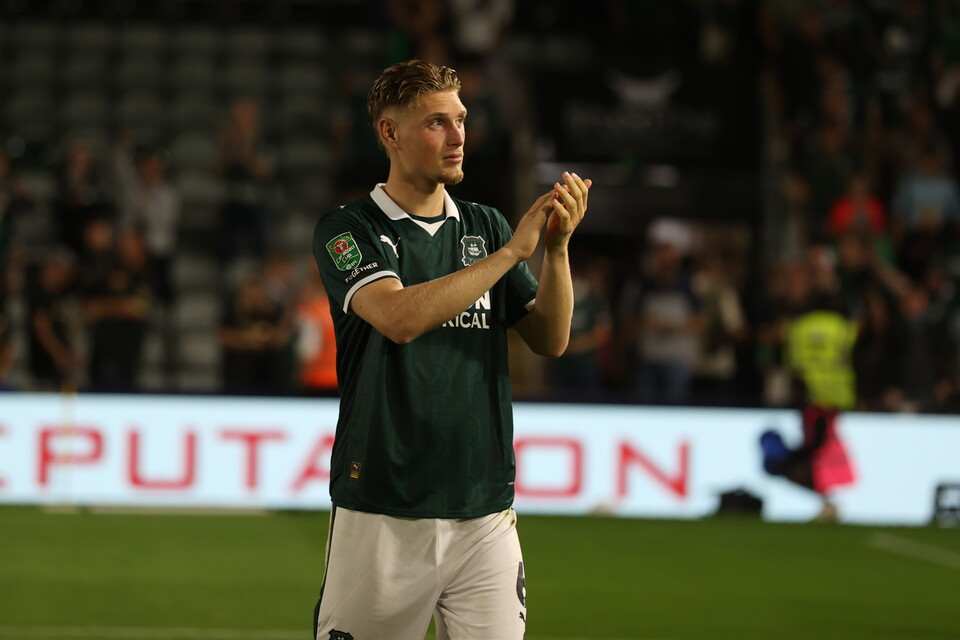 Match Gallery | Queens Park Rangers (H)