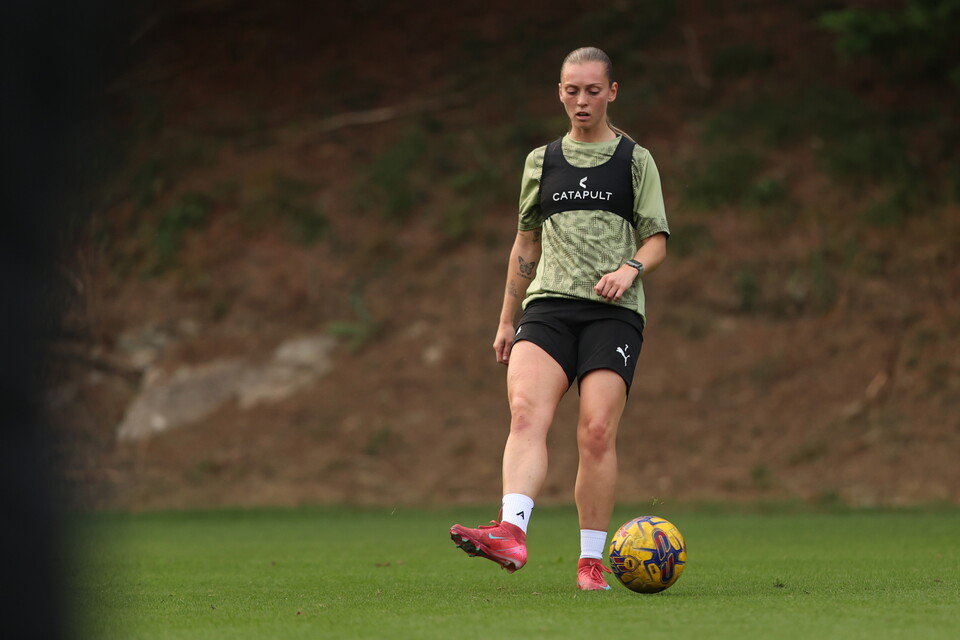 Training Gallery | Pre Hashtag United (H)