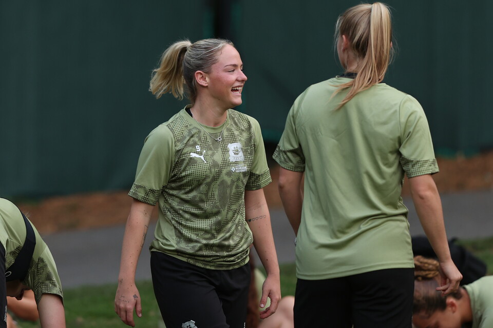Training Gallery | Pre Hashtag United (H)