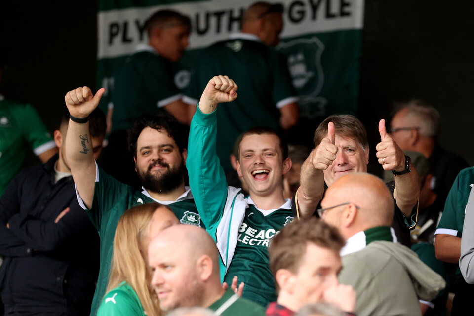 Fan Gallery | Lincoln City (A)