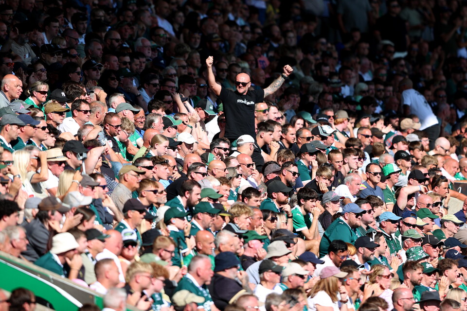 Fan Gallery | Blackpool (H)