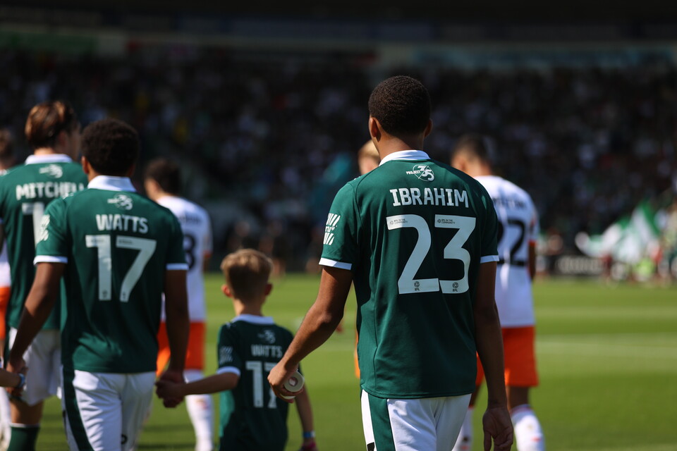 Match Gallery | Blackpool (H)