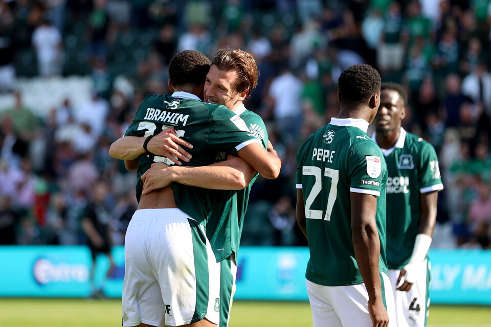 Match Gallery | Blackpool (H)