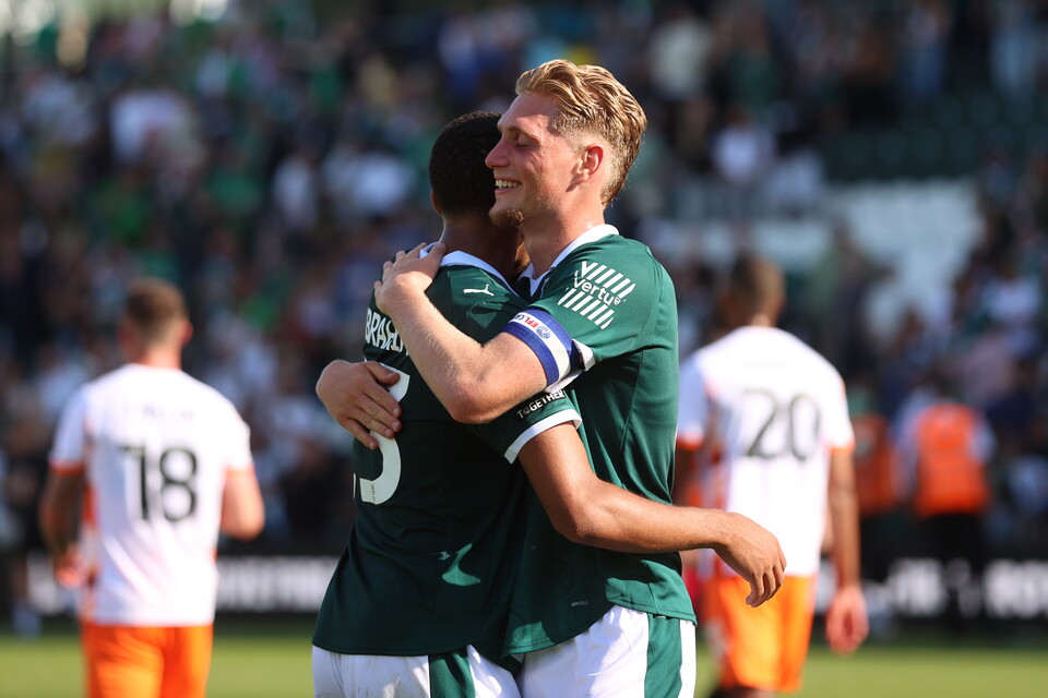 Match Gallery | Blackpool (H)