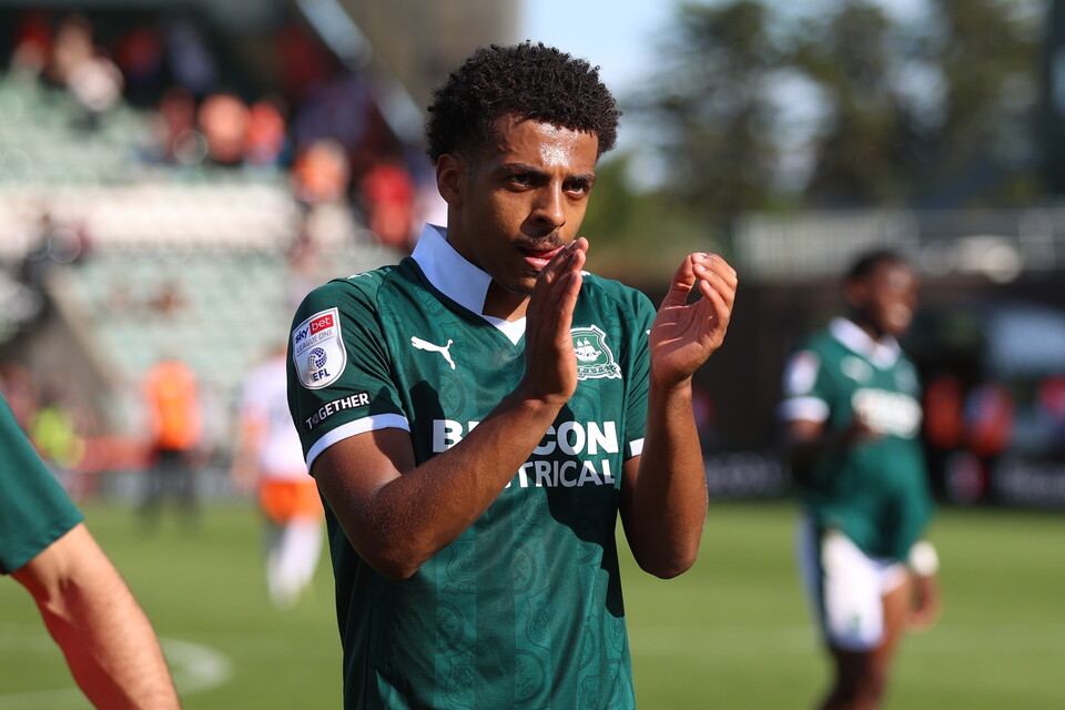 Match Gallery | Blackpool (H)