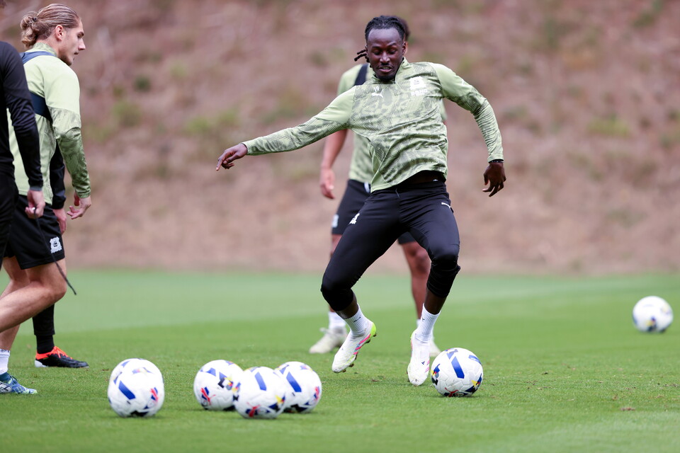 Training Gallery | Cardiff City (A)