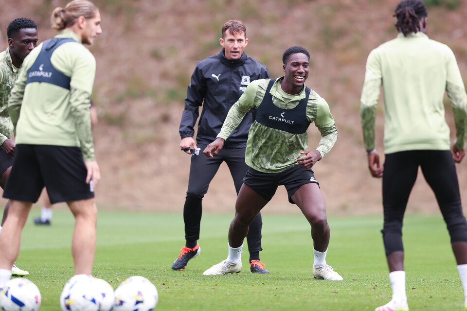 Training Gallery | Cardiff City (A)