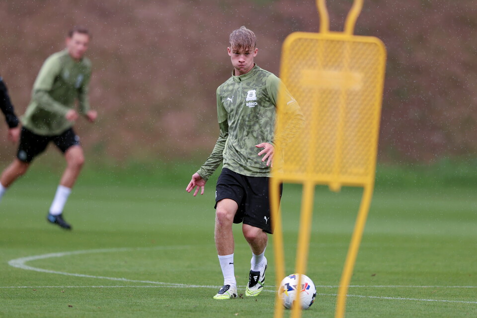 Training Gallery | Cardiff City (A)