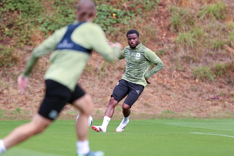 Training Gallery | Cardiff City (A)