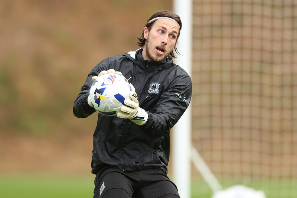 Training Gallery | Cardiff City (A)