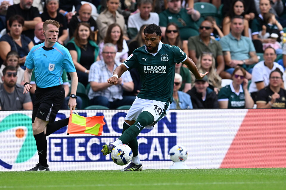 Match Gallery | Barnsley (H)