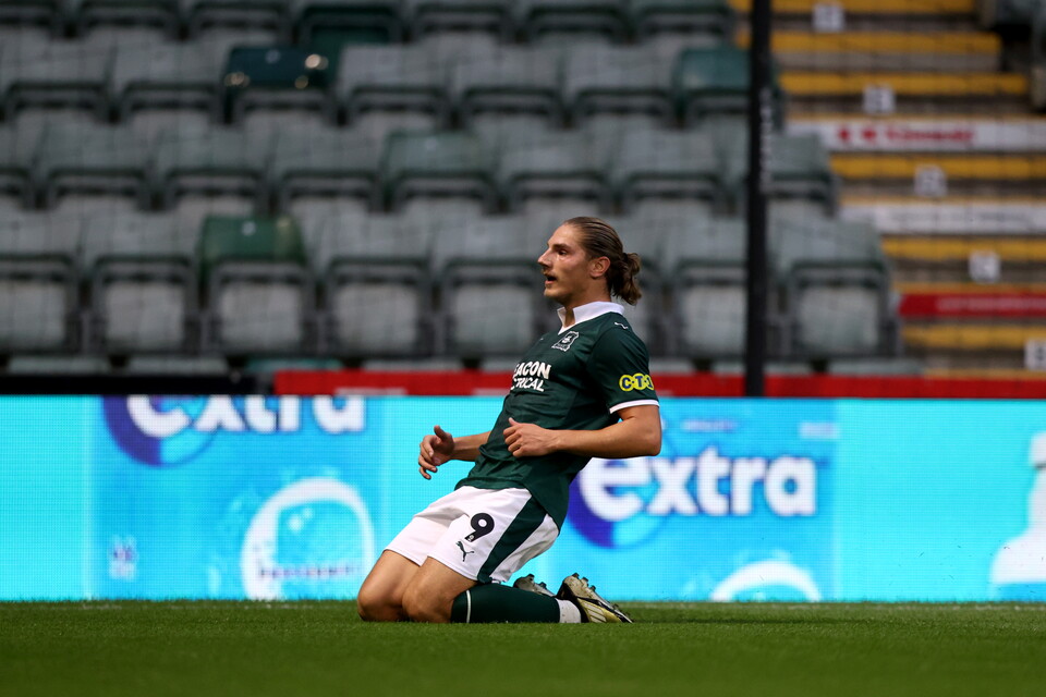 Match Gallery | Cheltenham Town (H)