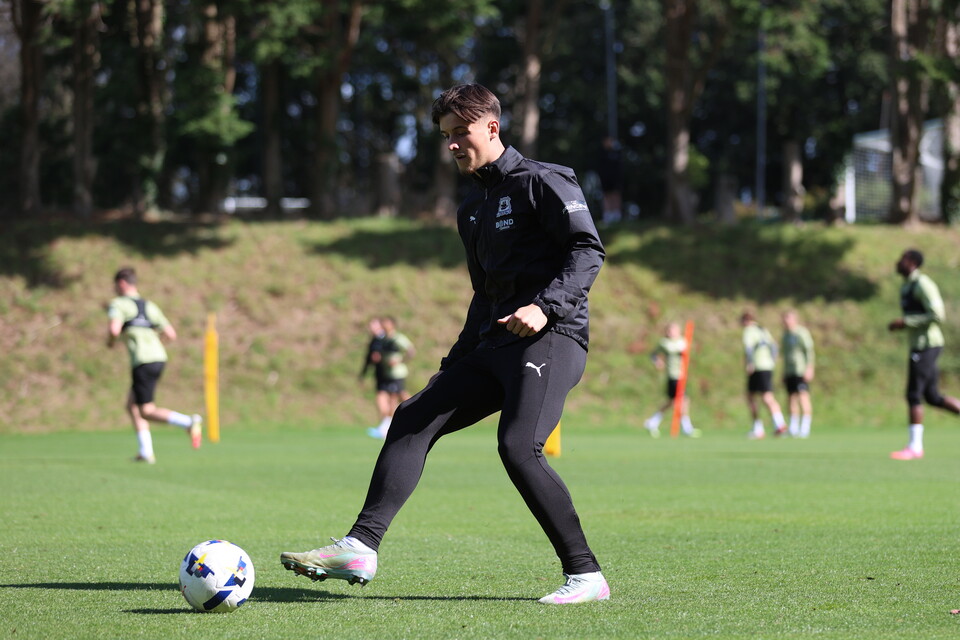 Training Gallery | Pre Stockport County (H)