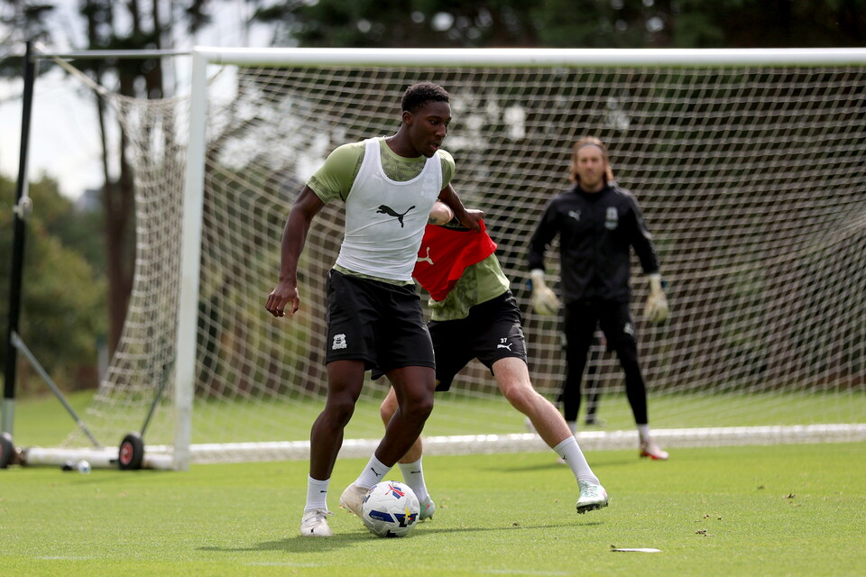 Training Gallery | Pre Stockport County (H)