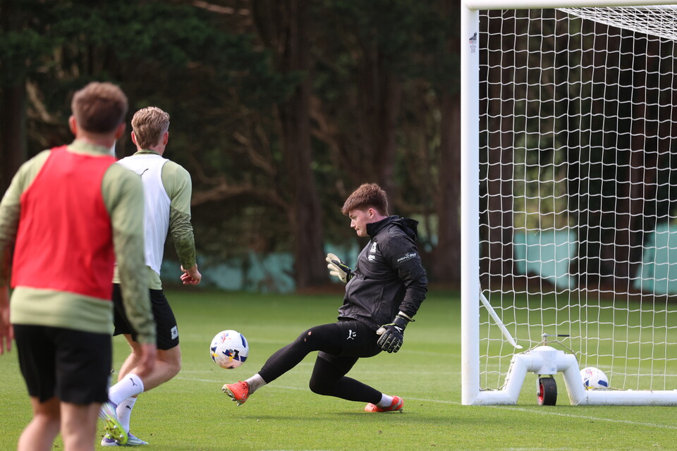 Training Gallery | Pre Stockport County (H)