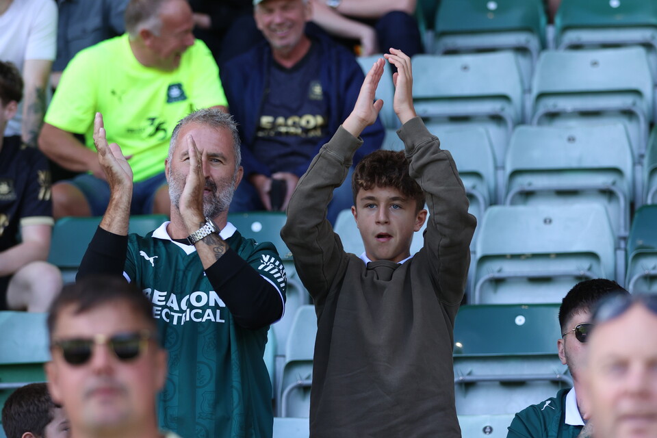 Fan Gallery | Stockport County (H)