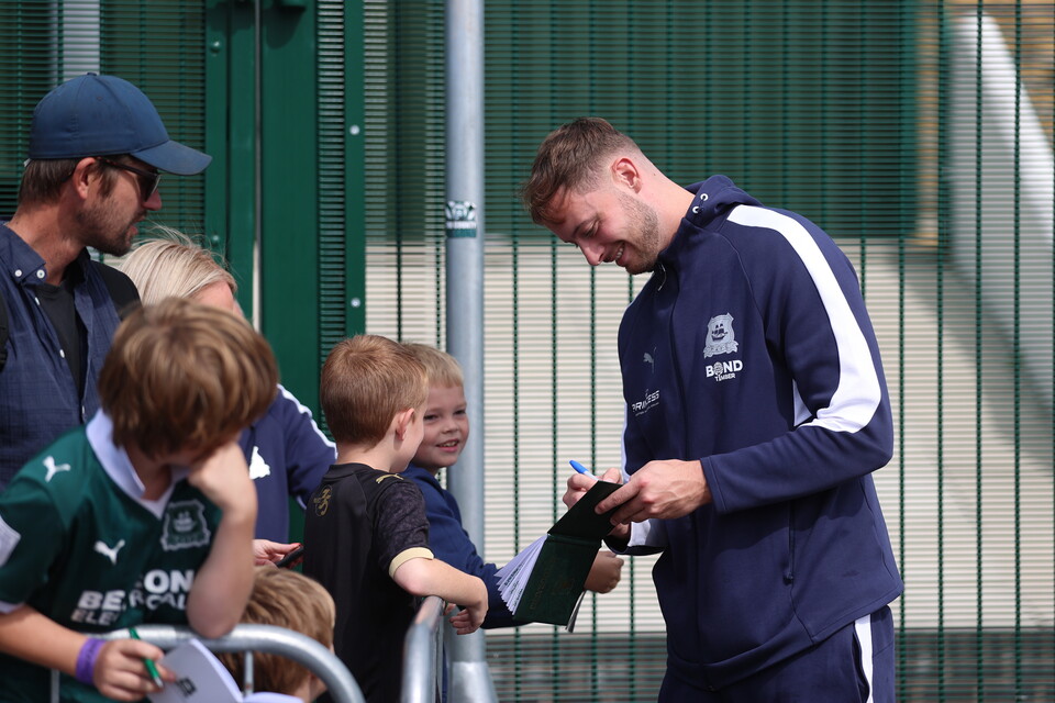 Fan Gallery | Stockport County (H)