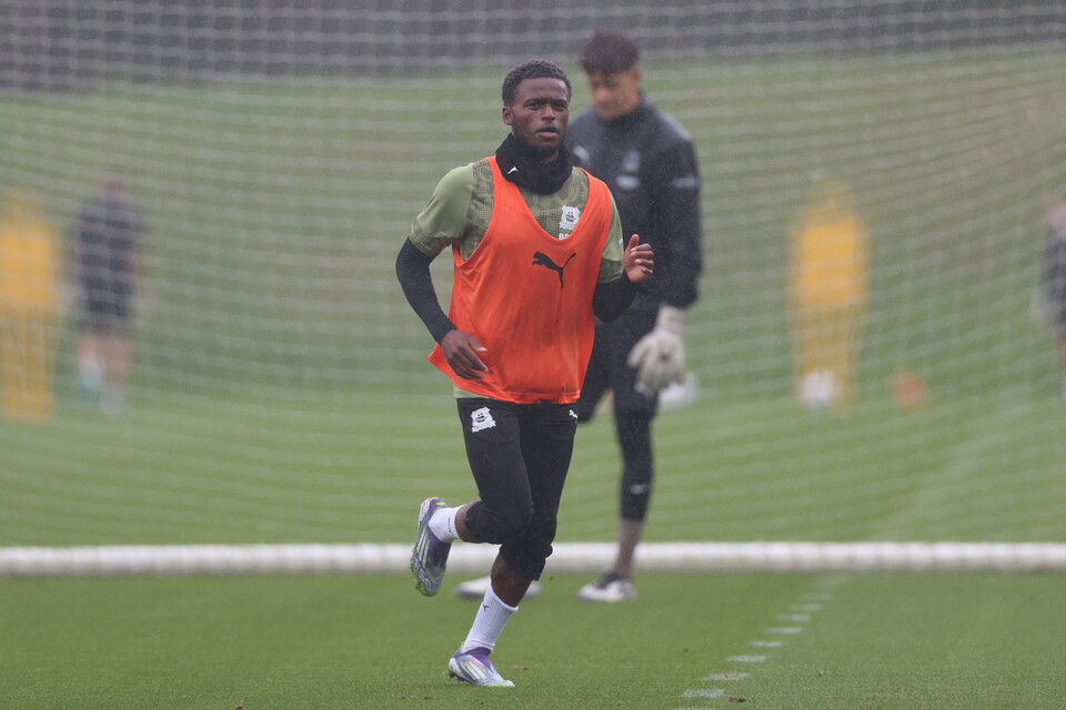 Training Gallery | Pre Luton Town (A)