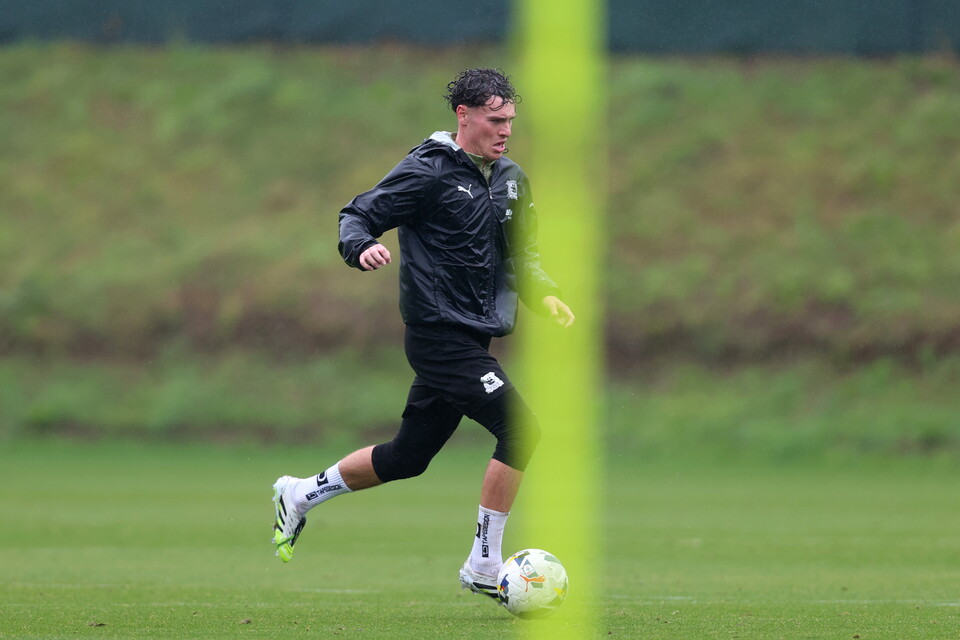Training Gallery | Pre Luton Town (A)