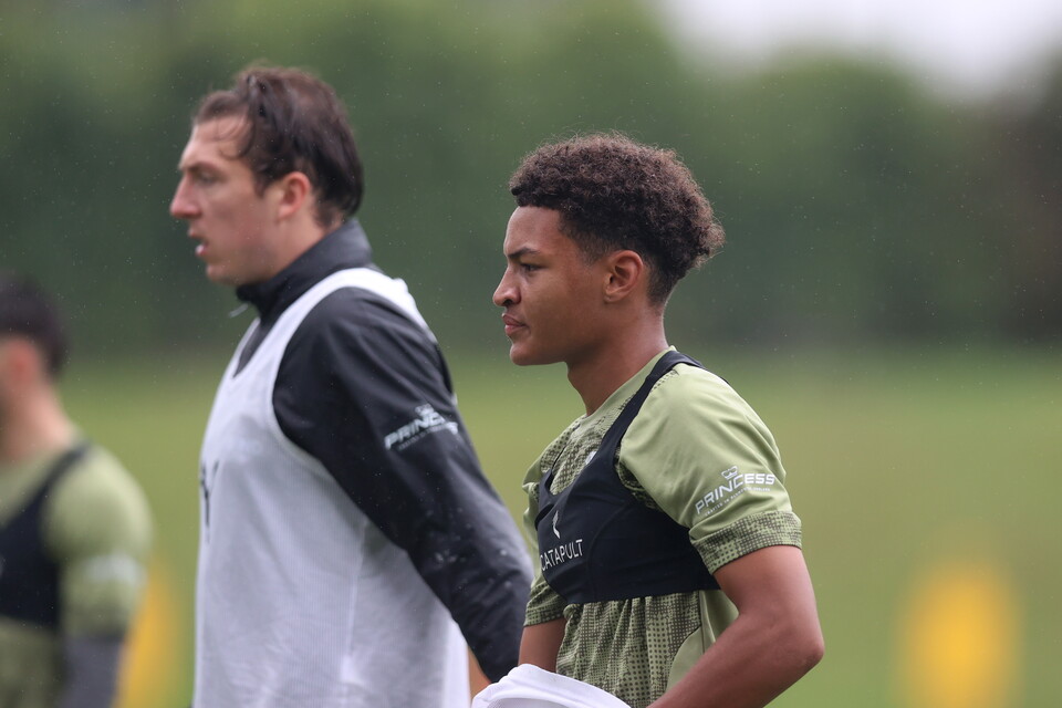 Training Gallery | Pre Luton Town (A)