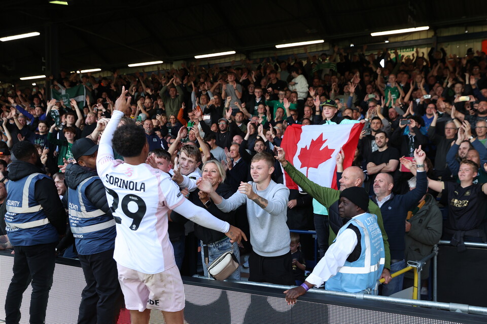 Fan Gallery | Luton Town (A)