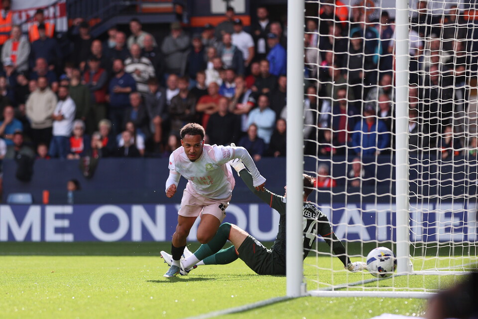 Match Gallery | Luton Town (A)
