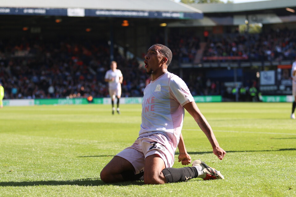 Match Gallery | Luton Town (A)
