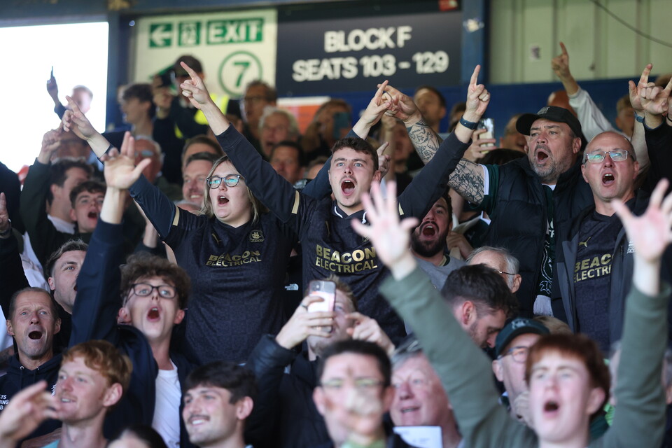 Fan Gallery | Luton Town (A)