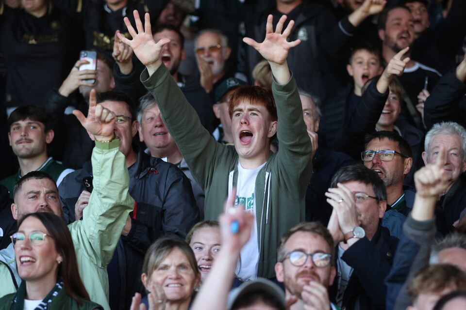 Fan Gallery | Luton Town (A)
