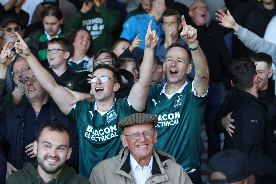 Fan Gallery | Luton Town (A)