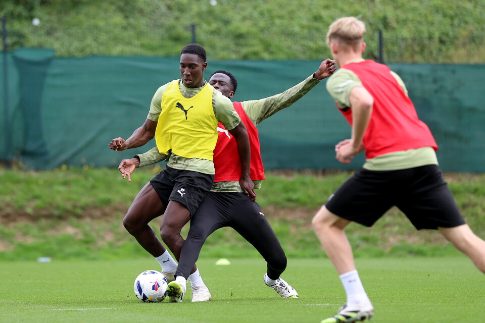 Training Gallery | Pre Peterborough United (H)