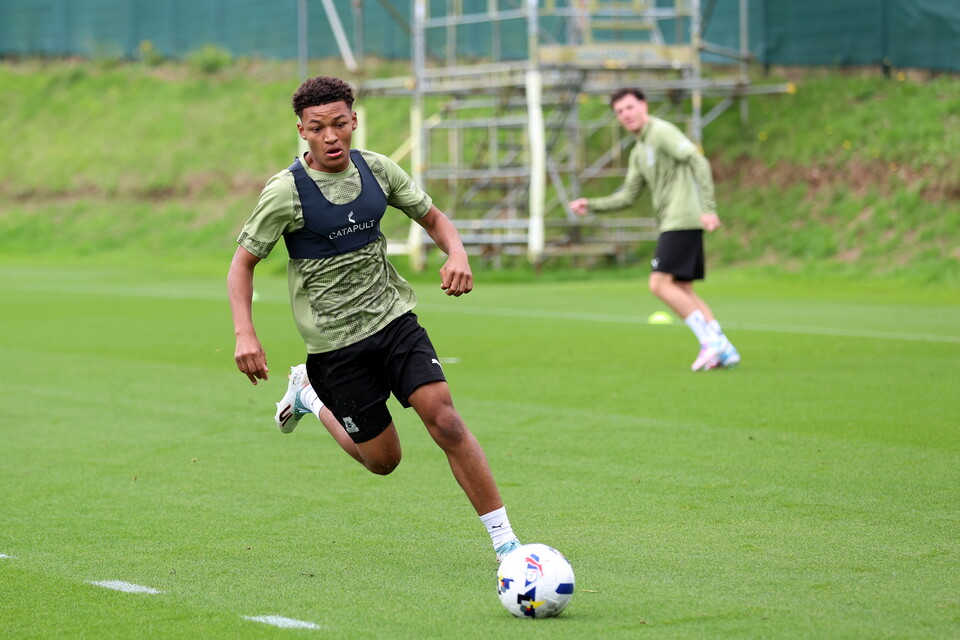 Training Gallery | Pre Peterborough United (H)
