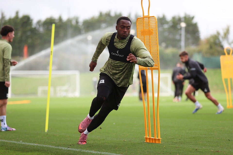 Training Gallery | Pre Peterborough United (H)