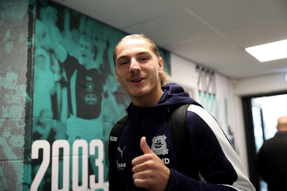 Match Gallery | Peterborough United (H)