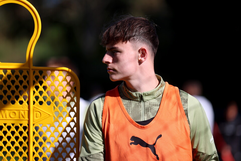 Training Gallery | Pre Burton Albion (A)