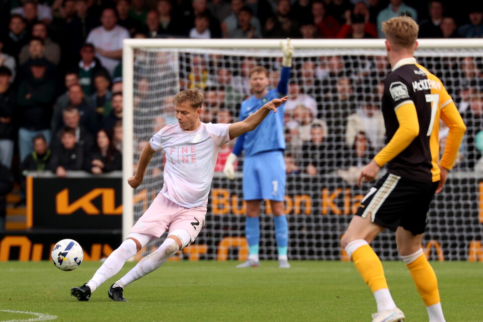 Match Gallery | Burton Albion (A)