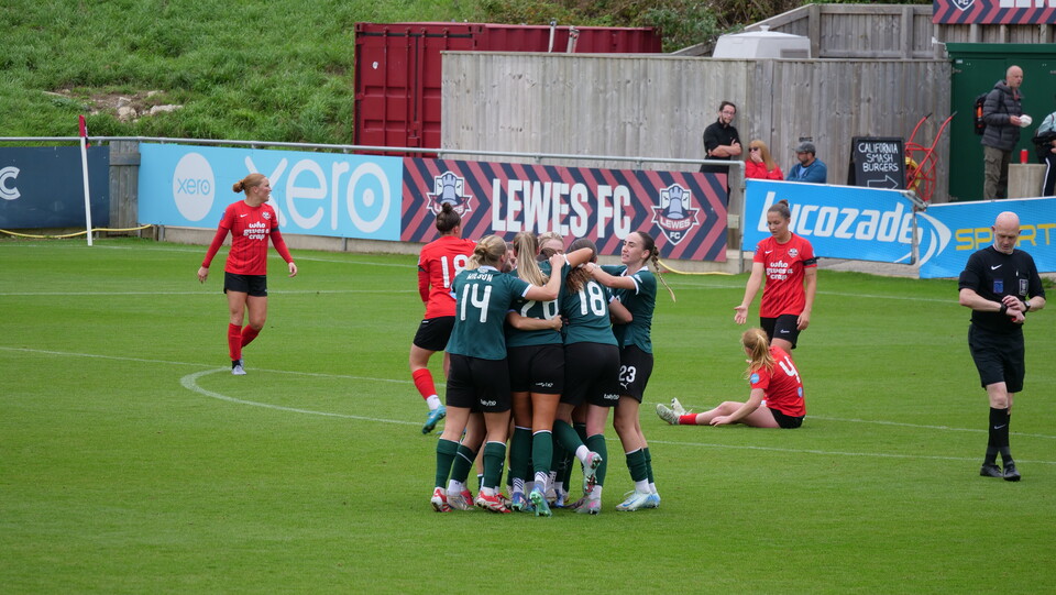 Match Gallery | Lewes Women (A)