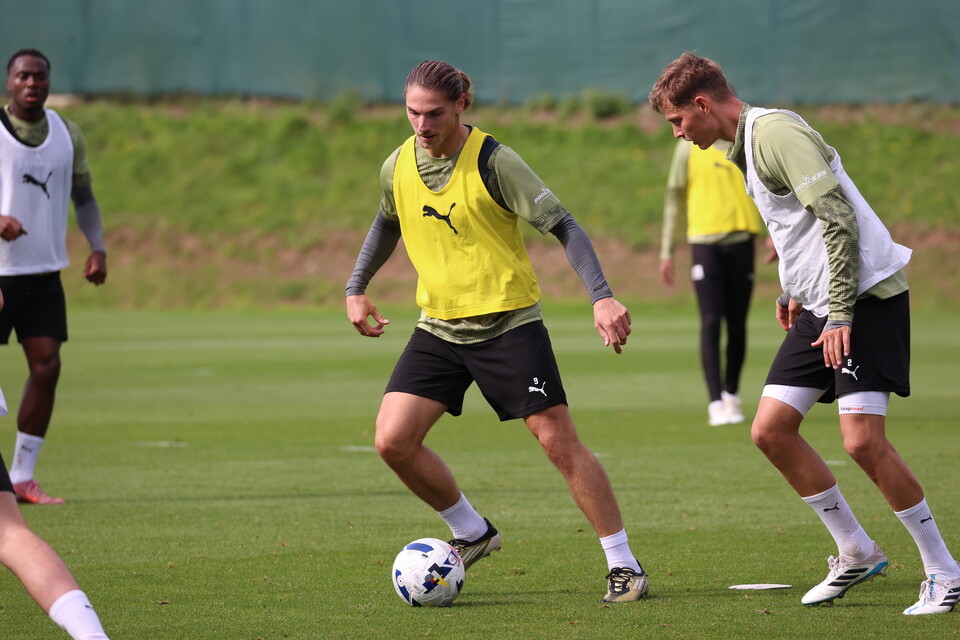 Training Gallery | Pre Wigan Athletic (H)
