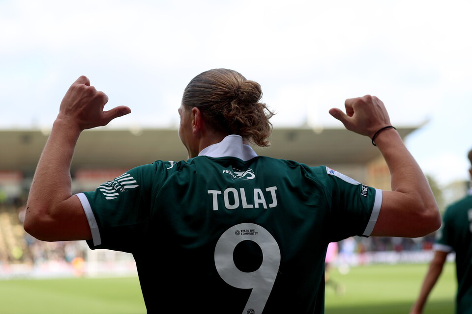 Match Gallery | Wigan Athletic (H)