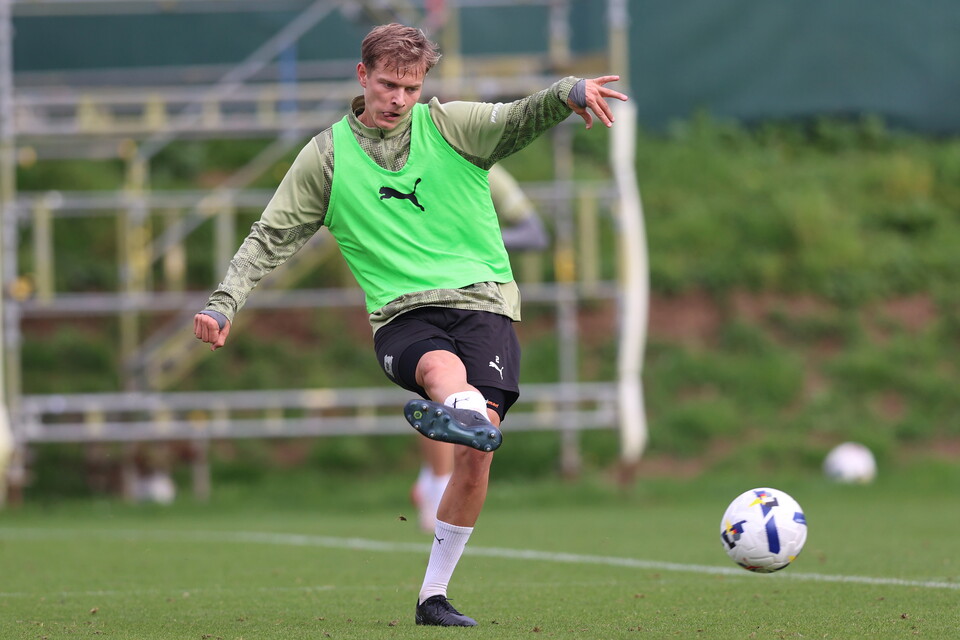 Training Gallery | Pre AFC Wimbledon (H)