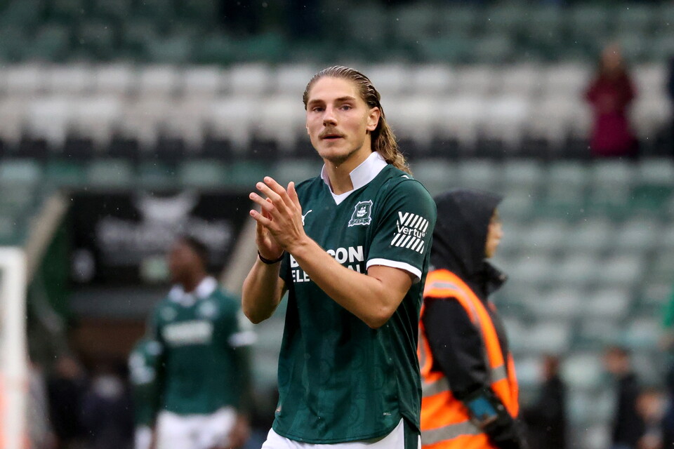 Match Gallery | AFC Wimbledon (H)