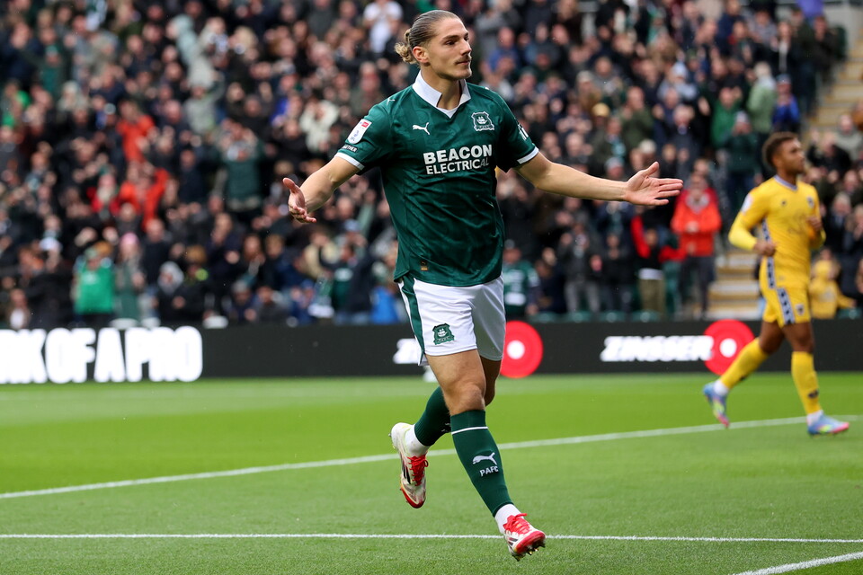 Match Gallery | AFC Wimbledon (H)