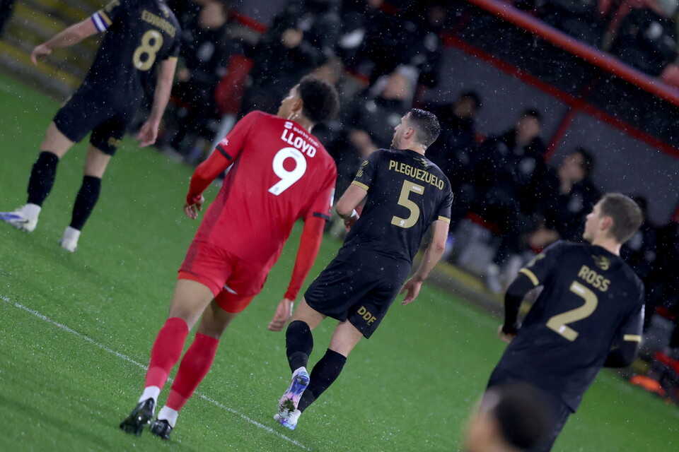 Vertu Trophy Gallery | Leyton Orient (A)