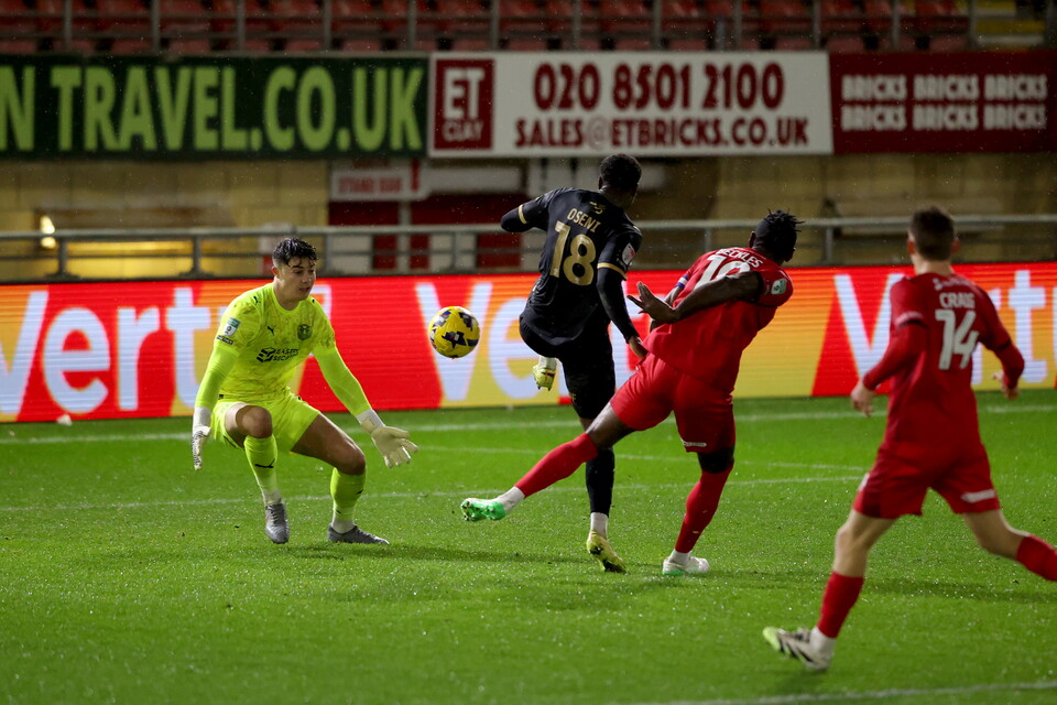 Vertu Trophy Gallery | Leyton Orient (A)