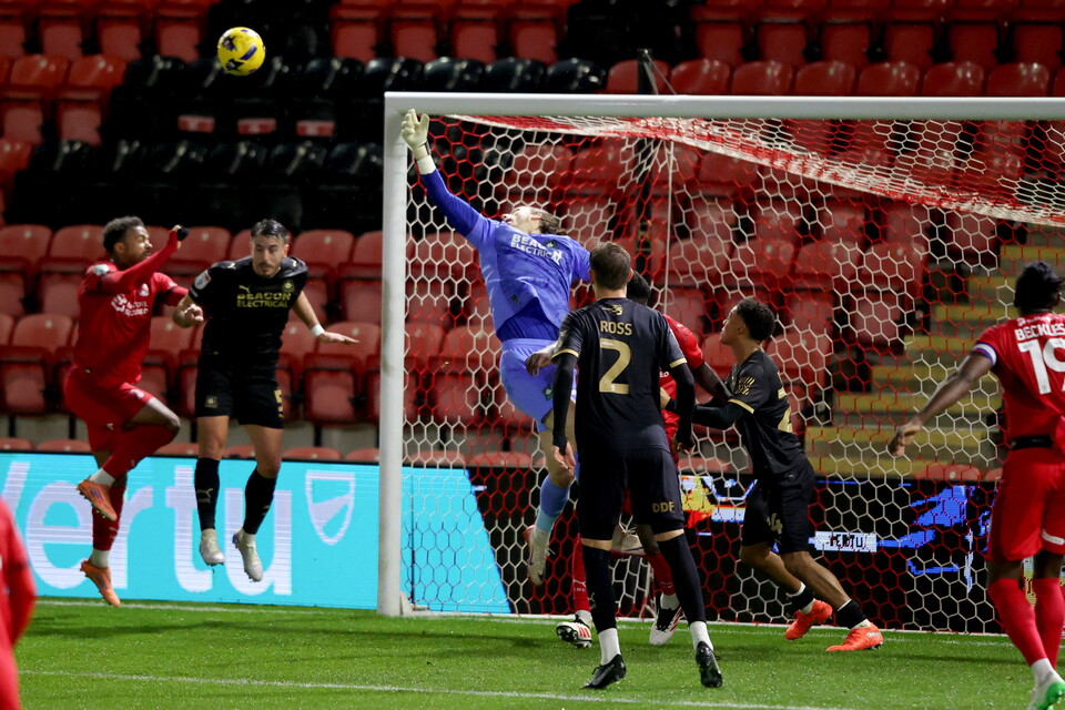 Vertu Trophy Gallery | Leyton Orient (A)