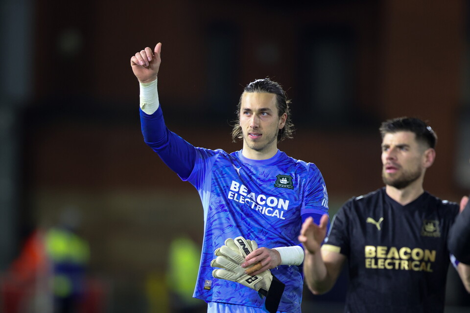 Vertu Trophy Gallery | Leyton Orient (A)